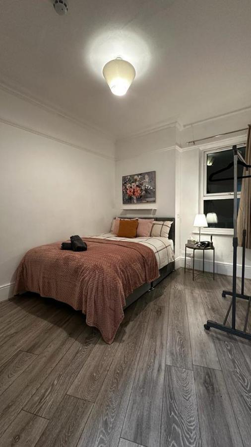 לונדון Wandsworth Guest Rooms 64 מראה חיצוני תמונה
